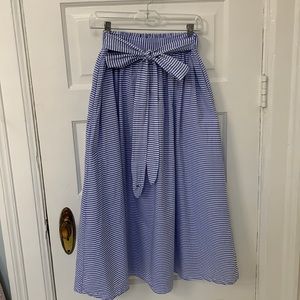 Adorable VV blue and white striped midi skirt